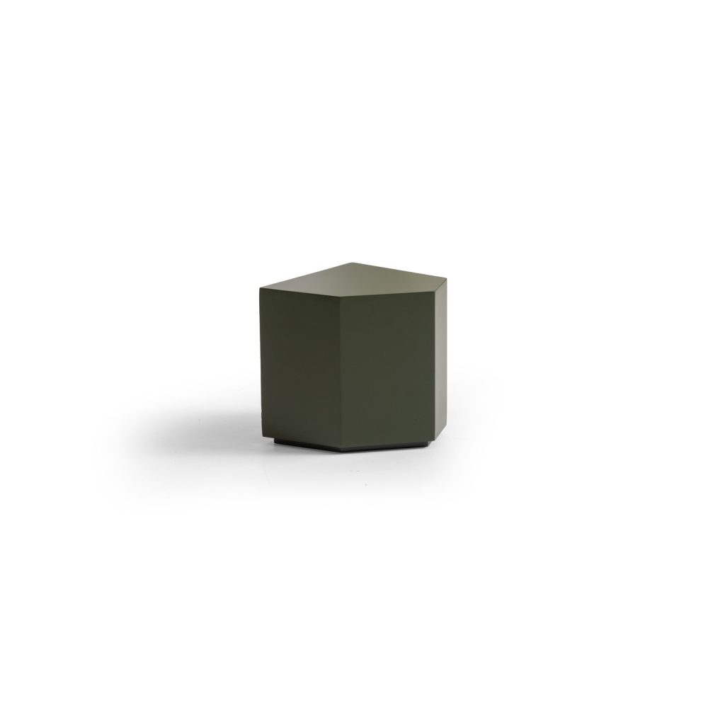 Boss Orta Sehpa — 13